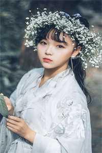 成为仙妖魔三界大佬的白月