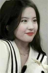 与陛下的绯闻日常沉蕴免费阅读