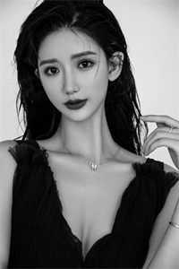 女主穿越修仙有系统的