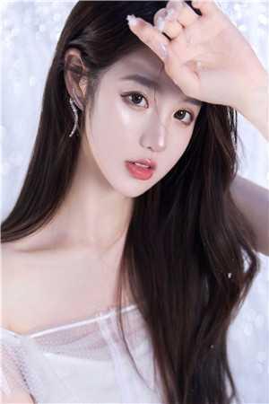 资助的女大学生爱上大叔